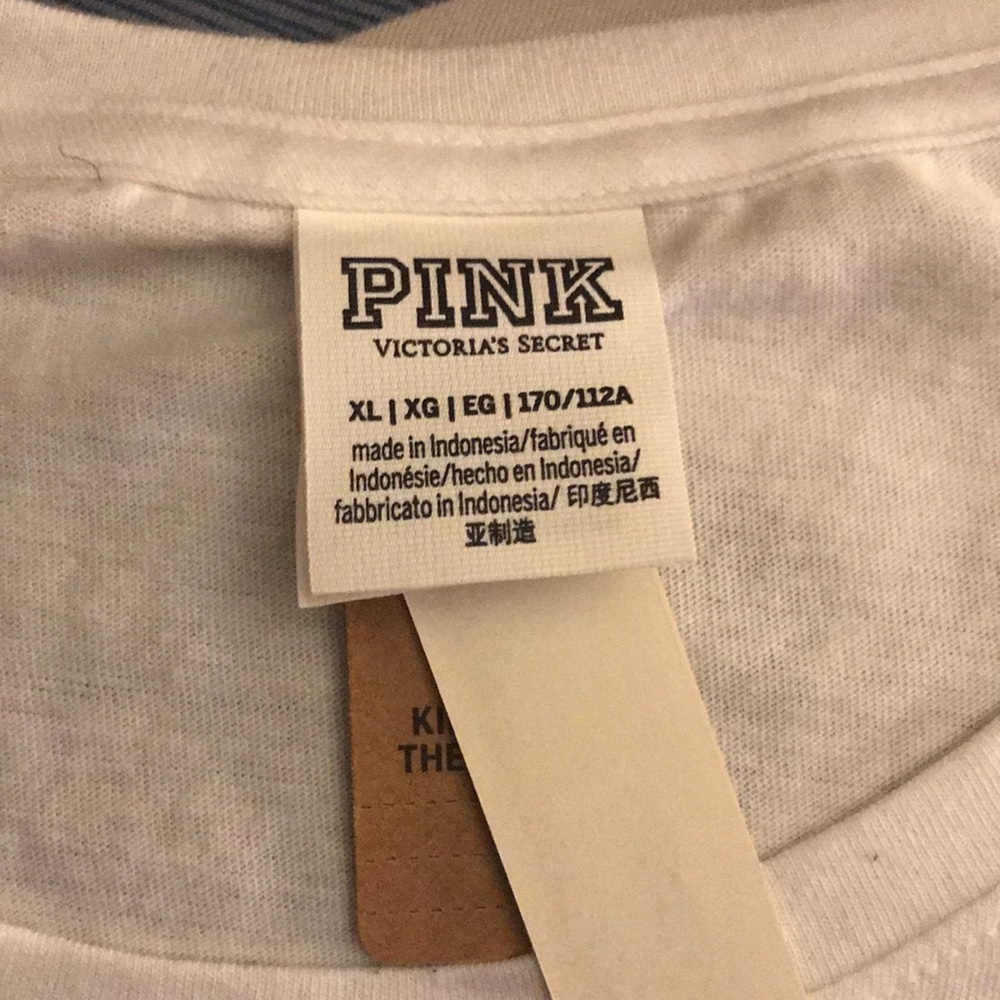 White Victoria Secret Graffic Tee - Picture 4 of 4